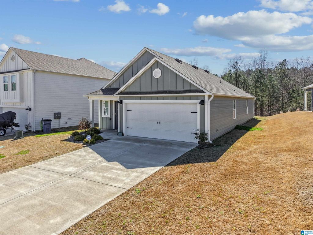 745 STERLING PLACE, Odenville, AL 35120
