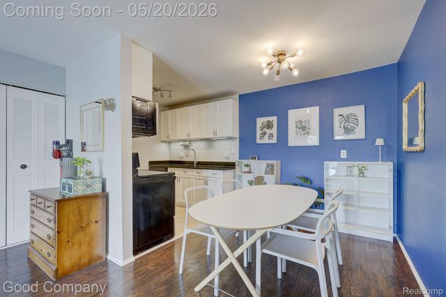 3915 Benjamin Avenue 5, Royal Oak, MI 48073