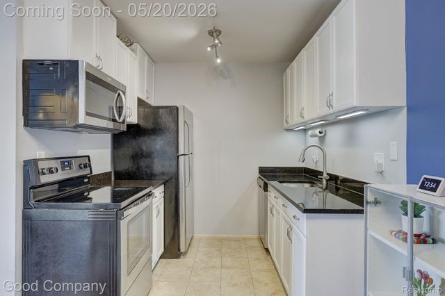 3915 Benjamin Avenue 5, Royal Oak, MI 48073