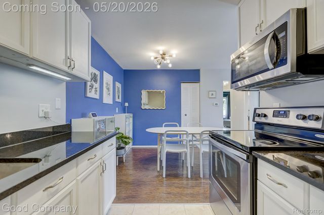 3915 Benjamin Avenue 5, Royal Oak, MI 48073