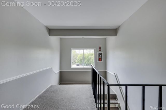 3915 Benjamin Avenue 5, Royal Oak, MI 48073