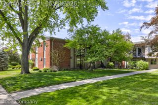 3915 Benjamin Avenue 5, Royal Oak, MI 48073
