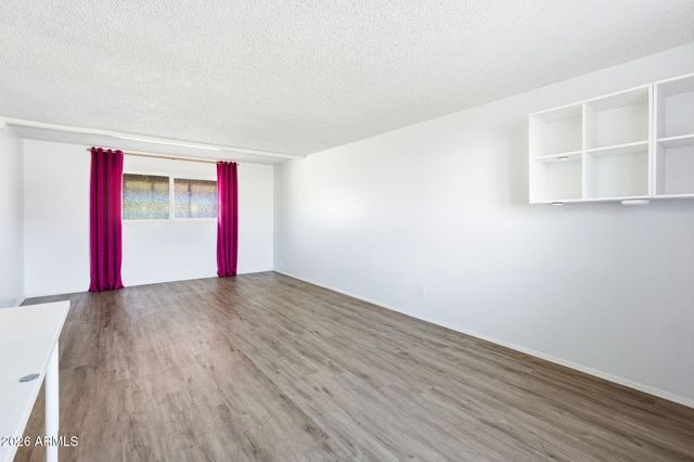 6408 S 46TH Place, Phoenix, AZ 85042
