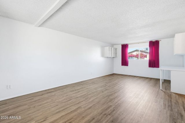 6408 S 46TH Place, Phoenix, AZ 85042