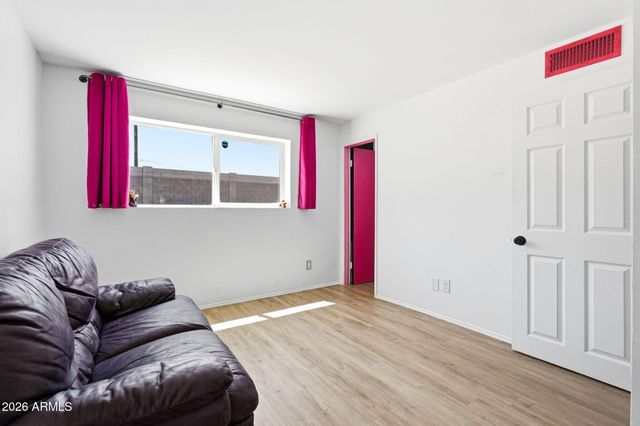 6408 S 46TH Place, Phoenix, AZ 85042