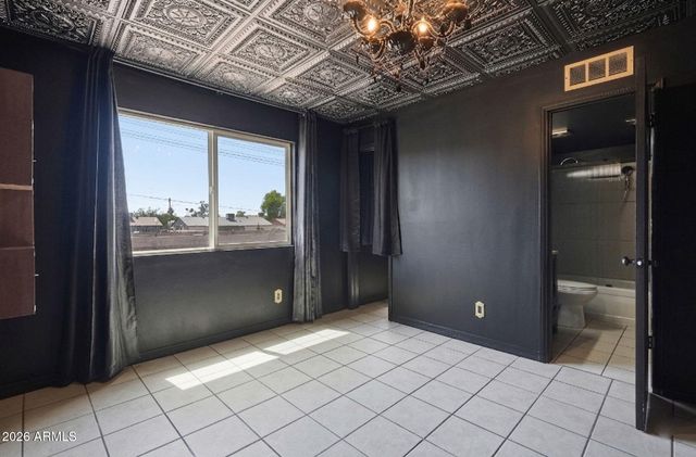 6408 S 46TH Place, Phoenix, AZ 85042