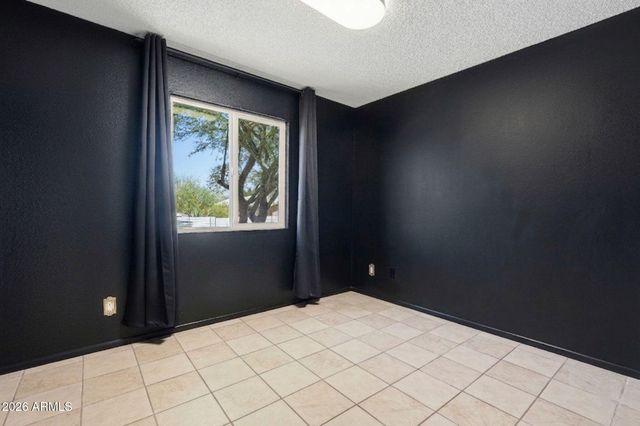 6408 S 46TH Place, Phoenix, AZ 85042