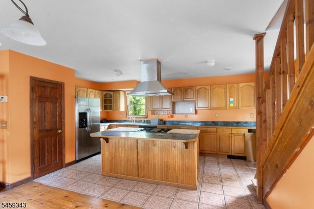 20 Pershing Ave, Jefferson Twp., NJ 07849