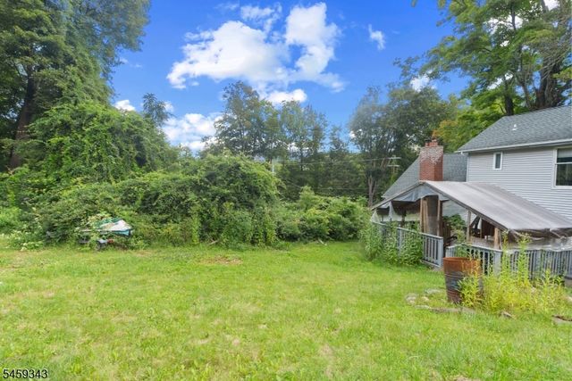 20 Pershing Ave, Jefferson Twp., NJ 07849
