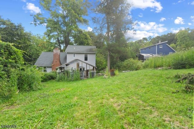 20 Pershing Ave, Jefferson Twp., NJ 07849