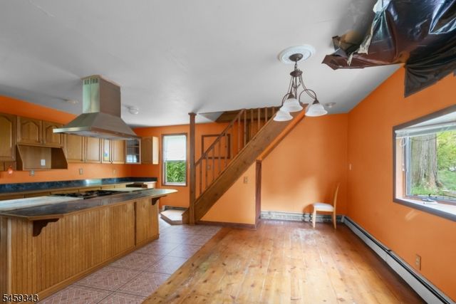20 Pershing Ave, Jefferson Twp., NJ 07849