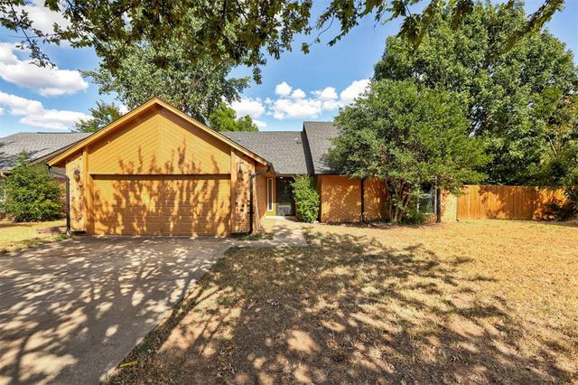 3300 N Meadowood Drive, Oklahoma City, OK 73110