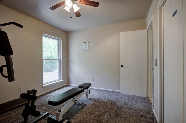 3300 N Meadowood Drive, Oklahoma City, OK 73110