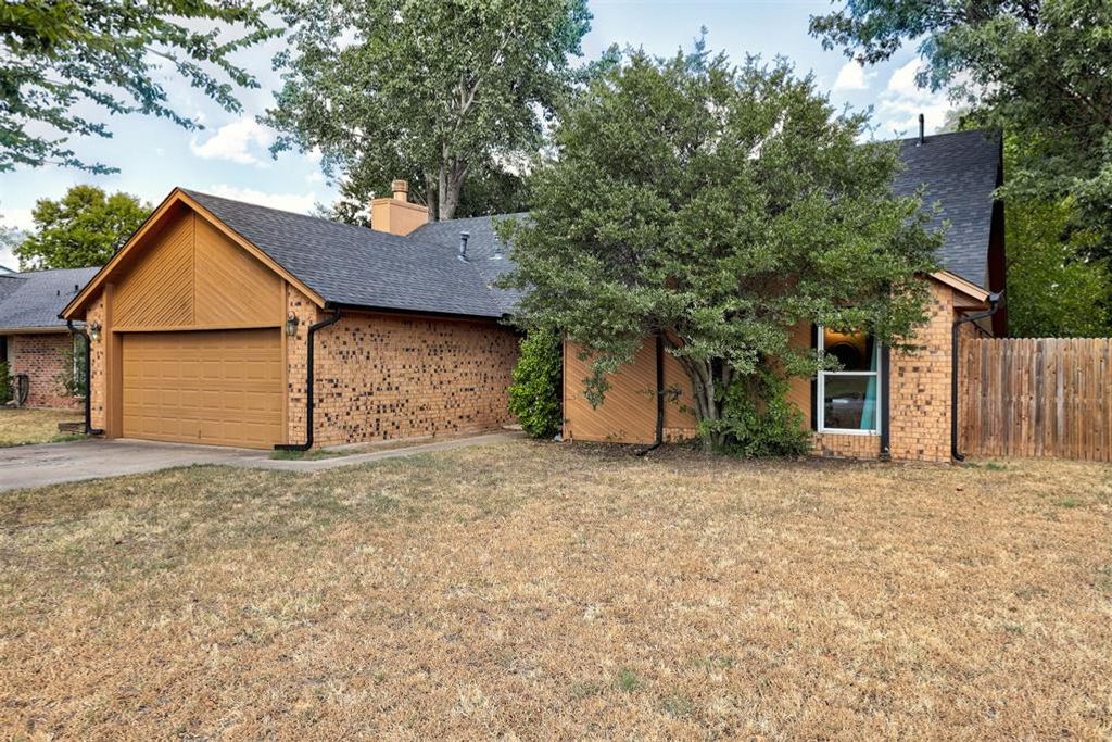 3300 N Meadowood Drive, Oklahoma City, OK 73110