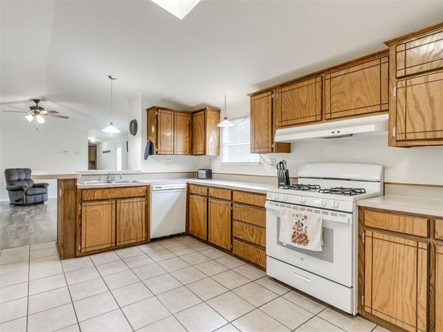 4660 NE 96th Avenue, Norman, OK 73026