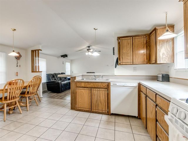 4660 NE 96th Avenue, Norman, OK 73026