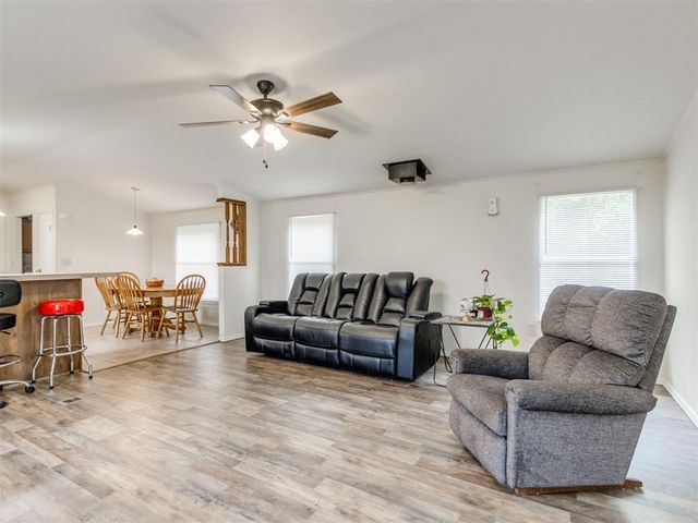 4660 NE 96th Avenue, Norman, OK 73026