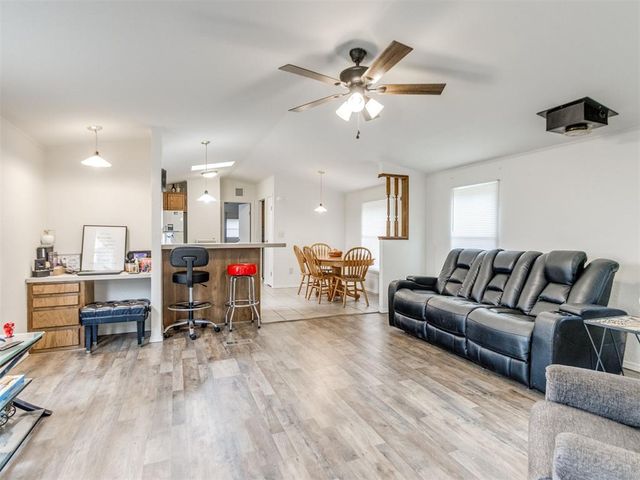 4660 NE 96th Avenue, Norman, OK 73026