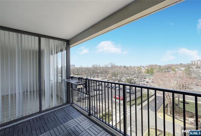 5 Horizon 501, Fort Lee, NJ 07024