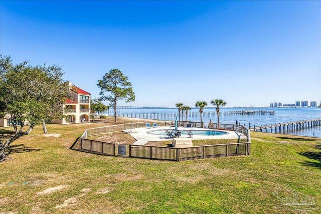 8253 Navarre Pkwy D204, Navarre, FL 32566