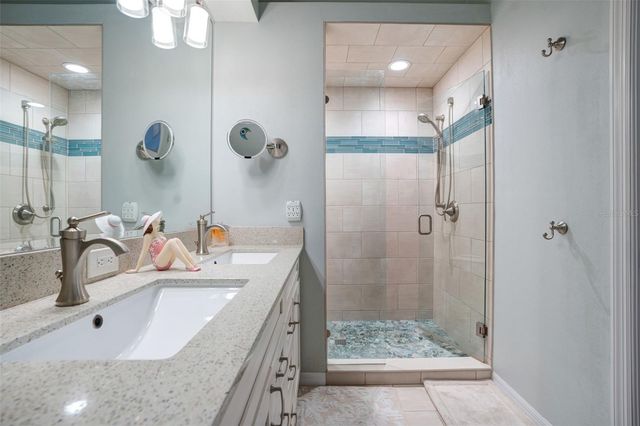 5310 HYLAND HILLS AVENUE 2124, Sarasota, FL 34241