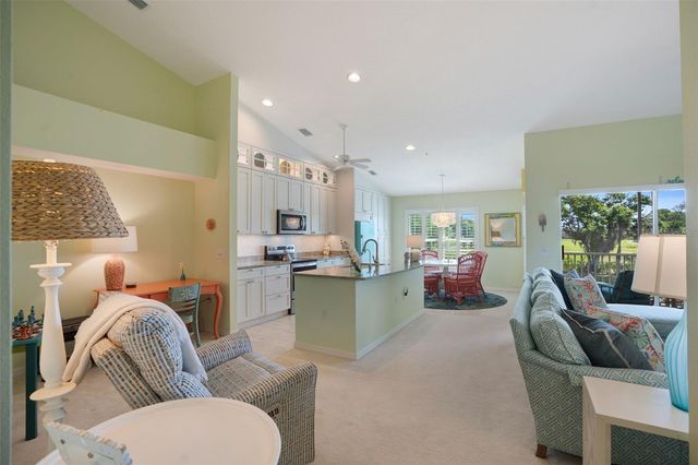 5310 HYLAND HILLS AVENUE 2124, Sarasota, FL 34241