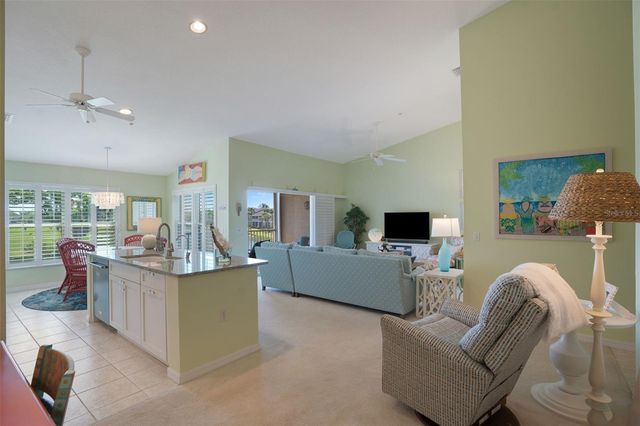 5310 HYLAND HILLS AVENUE 2124, Sarasota, FL 34241