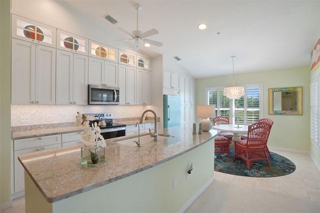 5310 HYLAND HILLS AVENUE 2124, Sarasota, FL 34241