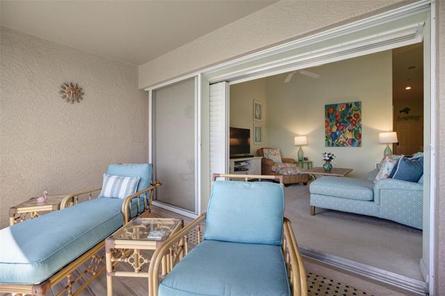 5310 HYLAND HILLS AVENUE 2124, Sarasota, FL 34241