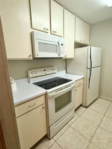 10051 Westpark Drive 256, Houston, TX 77042