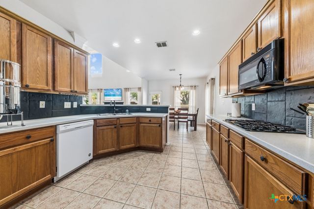 1788 Oakmont Circle, New Braunfels, TX 78132