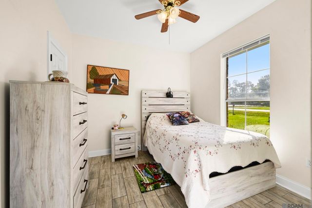 13361 David Lee Dr, Walker, LA 70785