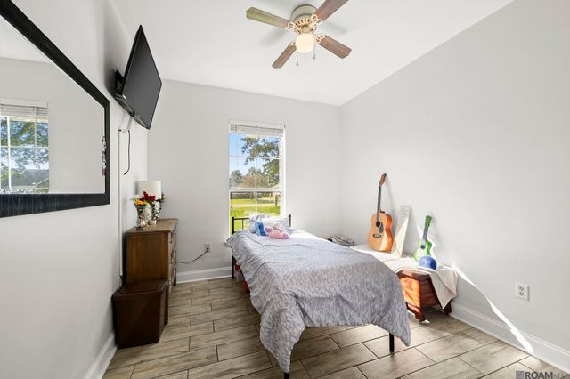 13361 David Lee Dr, Walker, LA 70785