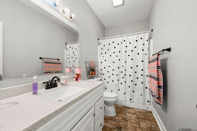 13361 David Lee Dr, Walker, LA 70785