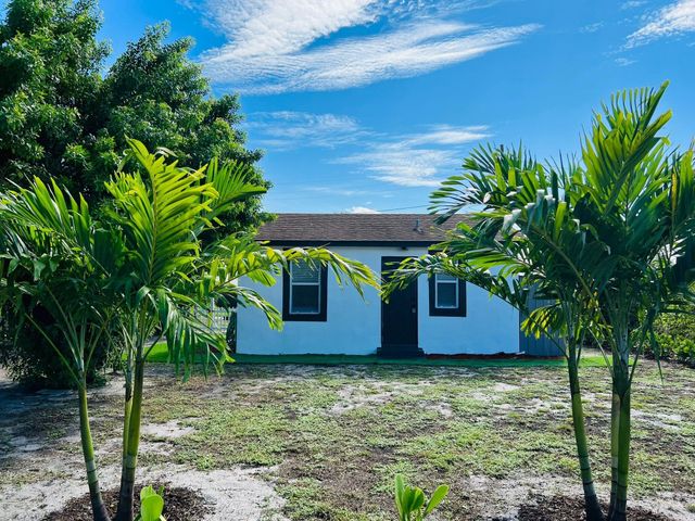 1036 Park Avenue, Delray Beach, FL 33483