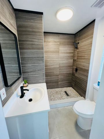 1036 Park Avenue, Delray Beach, FL 33483