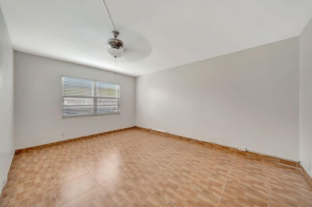 12701 SW 14th Street 106-J, Pembroke Pines, FL 33027