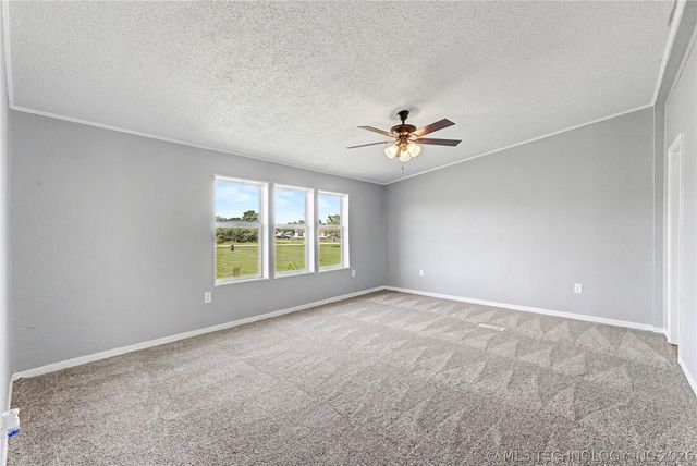 17440 E Meadow Lane, Claremore, OK 74017