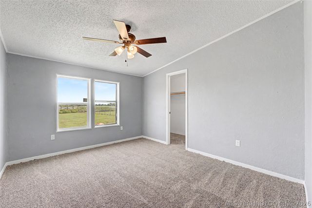 17440 E Meadow Lane, Claremore, OK 74017