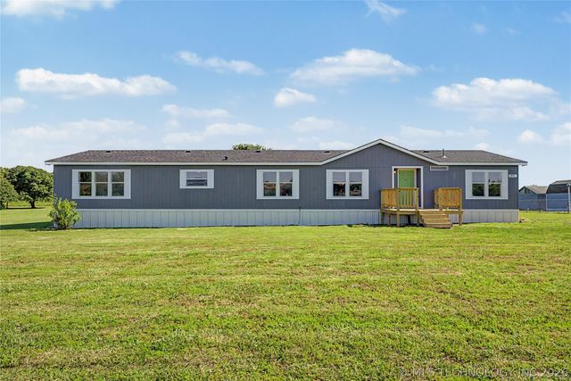 17440 E Meadow Lane, Claremore, OK 74017