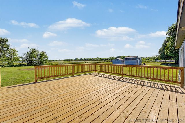 17440 E Meadow Lane, Claremore, OK 74017