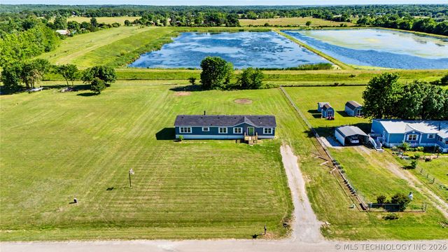 17440 E Meadow Lane, Claremore, OK 74017