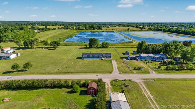 17440 E Meadow Lane, Claremore, OK 74017