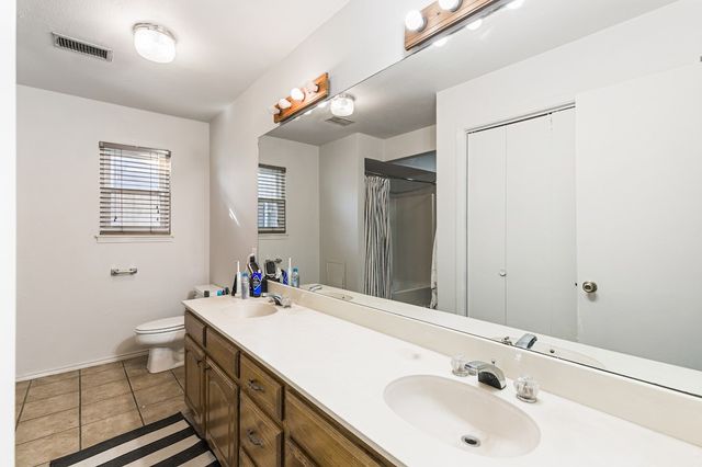 3504 Corto Avenue, Fort Worth, TX 76109