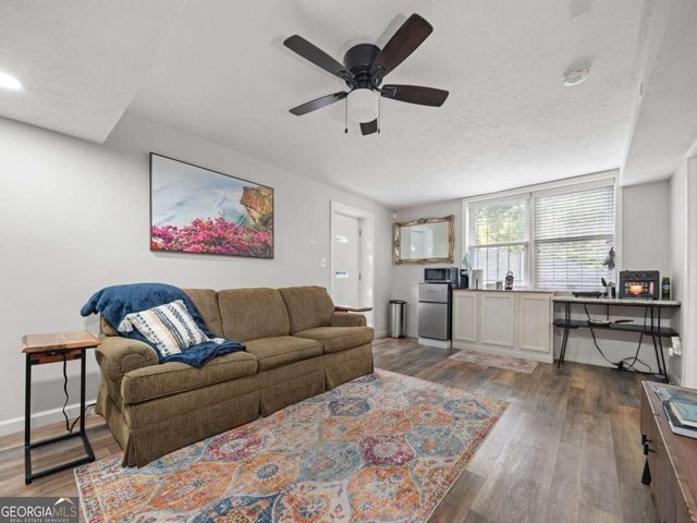 1593 Mill Acres Drive SW, Atlanta, GA 30311