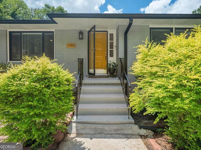 1593 Mill Acres Drive SW, Atlanta, GA 30311
