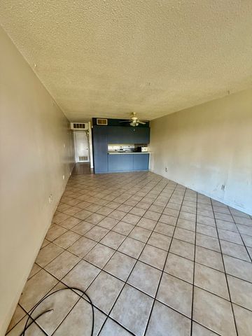 210 Pelham Road 111C, Fort Walton Beach, FL 32547