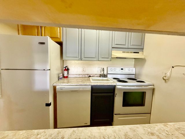 210 Pelham Road 111C, Fort Walton Beach, FL 32547