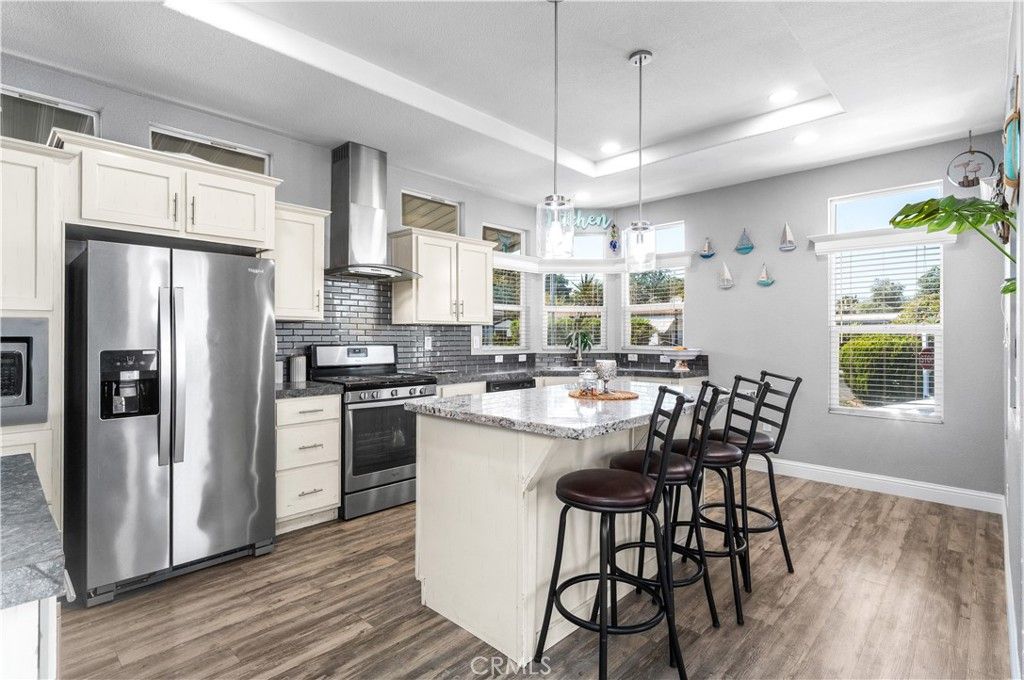Image 11 of property listing at 12700 Elliott Avenue 492, El Monte, CA 91732