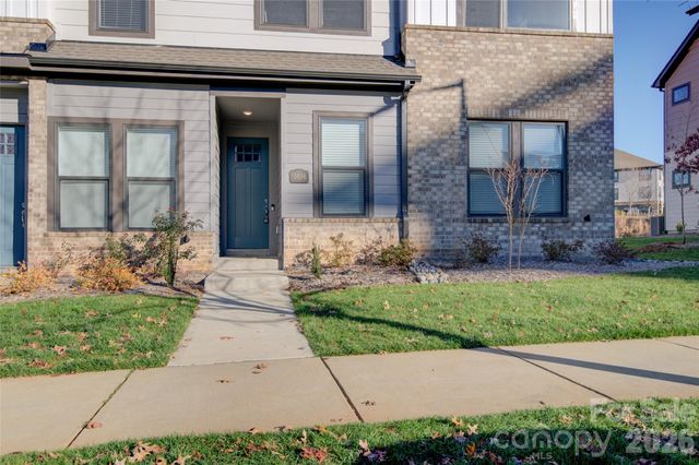 5939 Ardrey Kell Road, Charlotte, NC 28277